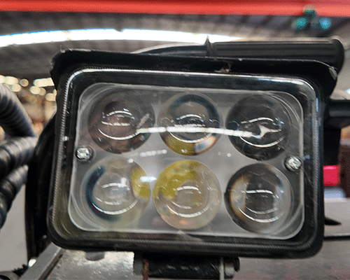 Cargador de orugas compacto