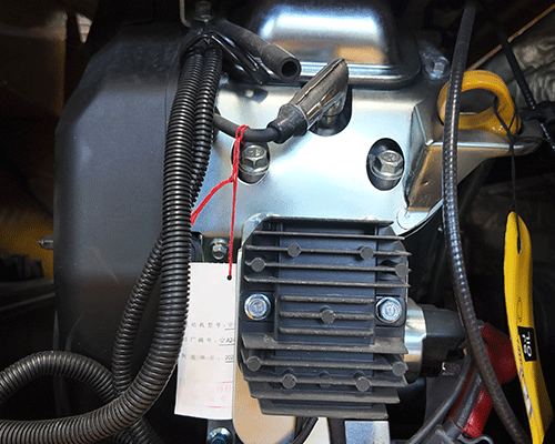 Cargador articulado compacto